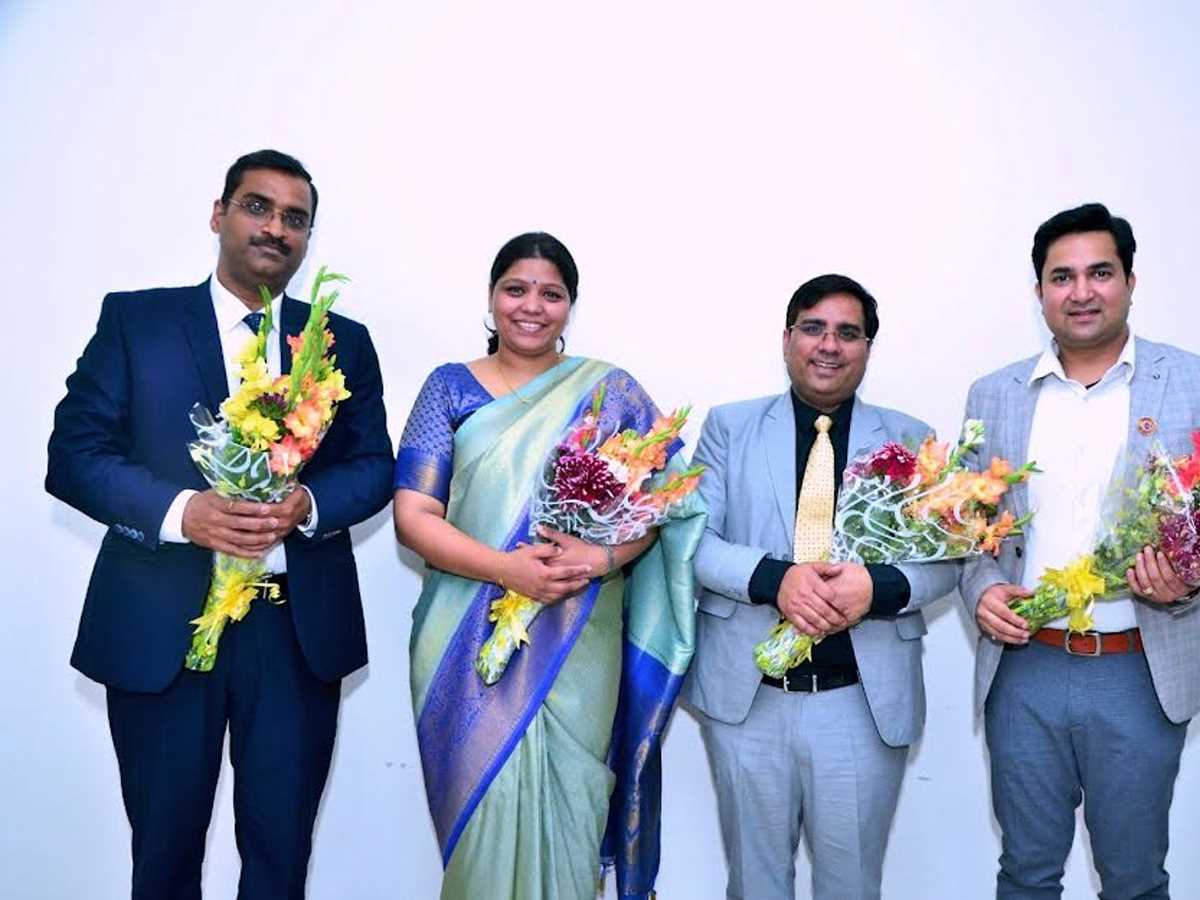 चार्टर्ड अकाउंटेन्ट जिला शाखा में श्वेता अग्रवाल अध्यक्ष, सतीश तोमर को उपाध्यक्ष की जिम्मेदारी चार्टर्ड अकाउंटेन्ट जिला शाखा में श्वेता अग्रवाल अध्यक्ष, सतीश तोमर को उपाध्यक्ष की जिम्मेदारी